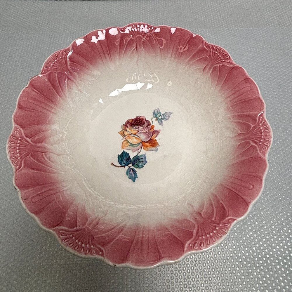 Vintage Porcelain Bowl w/Floral Design - 1553